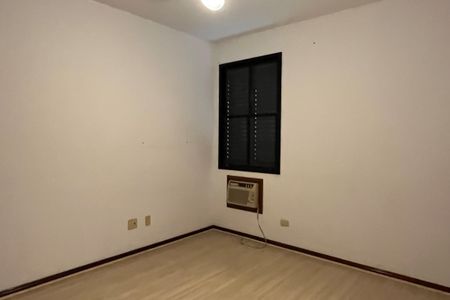 Apartamento para alugar com 220m², 3 quartos e 2 vagasQuarto 2