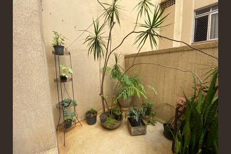 Apartamento à venda com 75m², 1 quarto e sem vagaGarden