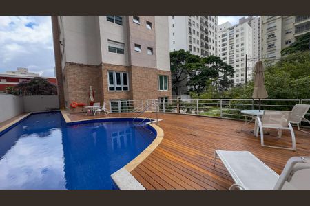 Apartamento à venda com 104m², 2 quartos e 2 vagasPiscina