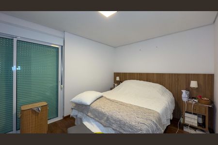 Apartamento à venda com 104m², 2 quartos e 2 vagasQuarto 2 - Suíte