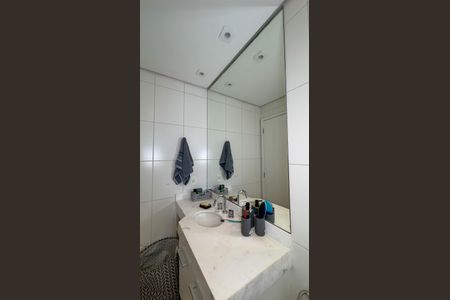 Apartamento à venda com 104m², 2 quartos e 2 vagasBanheiro da Suíte 1
