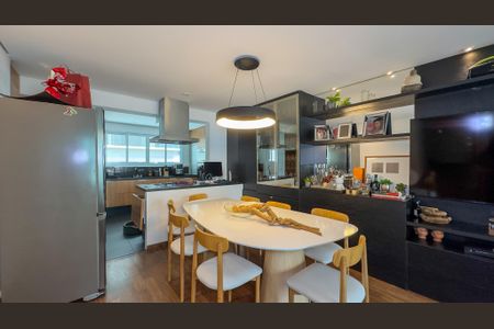 Apartamento à venda com 104m², 2 quartos e 2 vagasSala