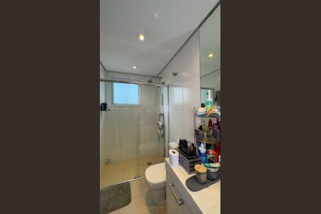 Apartamento à venda com 104m², 2 quartos e 2 vagasBanheiro da Suíte 2