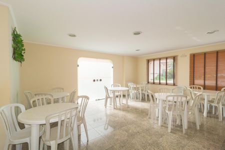 Apartamento à venda com 75m², 3 quartos e 1 vagaSalão de Festas