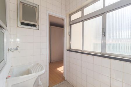 Apartamento à venda com 75m², 3 quartos e 1 vagaÁrea de Serviço