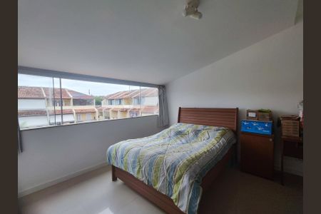 Casa de condomínio à venda com 137m², 4 quartos e 2 vagasQuarto 1