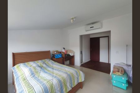 Casa de condomínio à venda com 137m², 4 quartos e 2 vagasQuarto 1