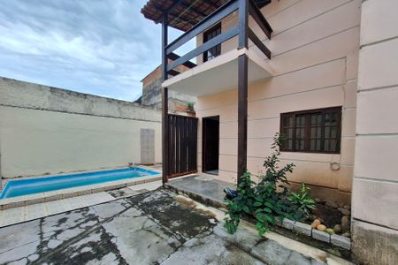 Casa à venda com 120m², 3 quartos e 2 vagasQuintal