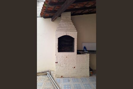 Casa à venda com 120m², 3 quartos e 2 vagasQuintal