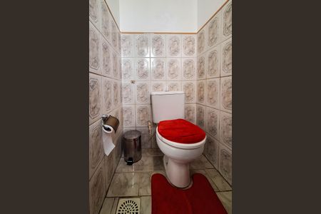 Casa à venda com 120m², 3 quartos e 2 vagasBanheiro 1