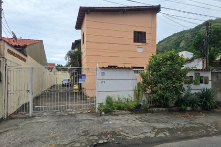 Casa à venda com 120m², 3 quartos e 2 vagasFachada
