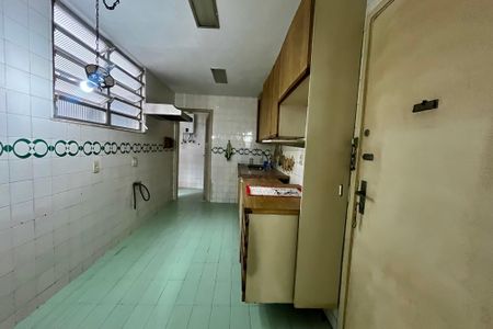 Apartamento para alugar com 120m², 3 quartos e 1 vaga Apartamento para alugar com 120m², 3 quartos e 1 vagaCozinha
