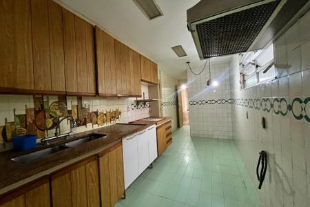 Apartamento para alugar com 120m², 3 quartos e 1 vaga Apartamento para alugar com 120m², 3 quartos e 1 vagaCozinha