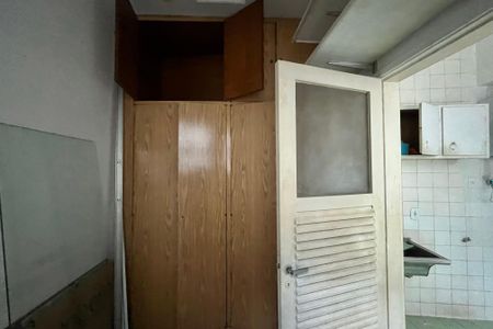 Apartamento para alugar com 120m², 3 quartos e 1 vaga Apartamento para alugar com 120m², 3 quartos e 1 vagaQuarto de Serviço