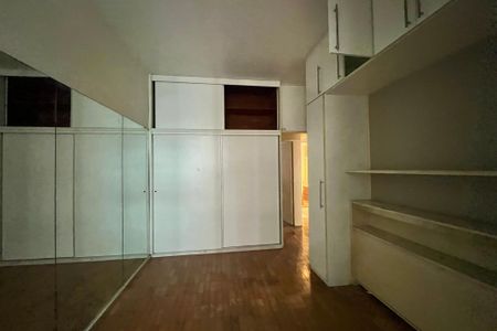 Apartamento para alugar com 120m², 3 quartos e 1 vaga Apartamento para alugar com 120m², 3 quartos e 1 vagaQuarto 2
