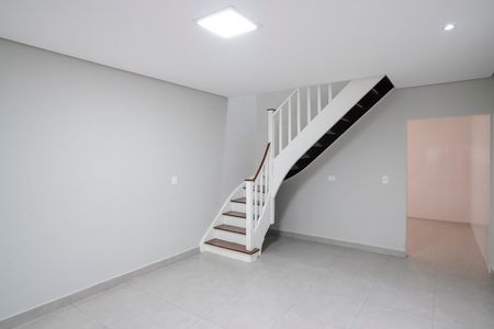 Sala de casa para alugar com 2 quartos, 120m² em Santa Maria, São Caetano do Sul