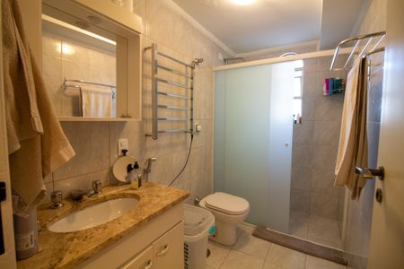 Apartamento à venda com 145m², 3 quartos e 2 vagasBanheiro