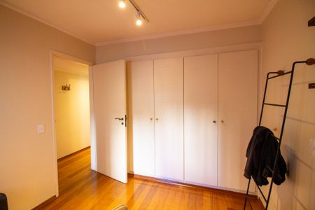 Apartamento à venda com 145m², 3 quartos e 2 vagasQuarto 2