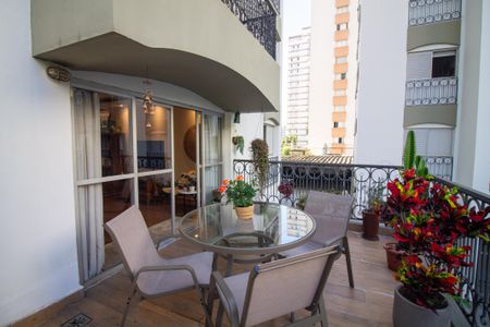 Apartamento à venda com 145m², 3 quartos e 2 vagasVaranda Garden