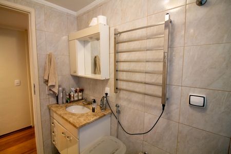 Apartamento à venda com 145m², 3 quartos e 2 vagasBanheiro