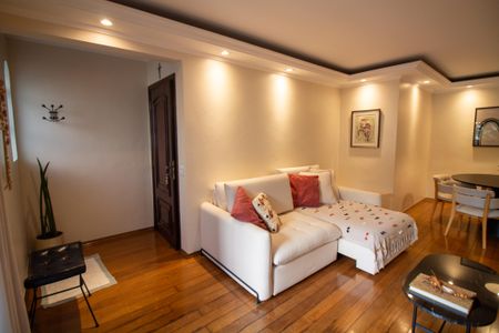 Apartamento à venda com 145m², 3 quartos e 2 vagasSala