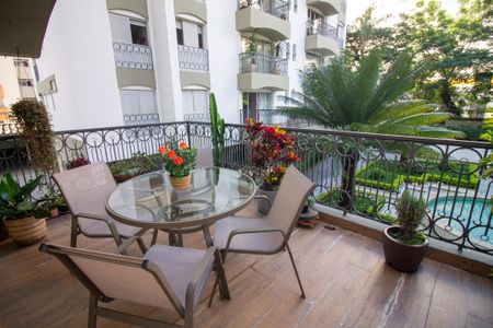 Apartamento à venda com 145m², 3 quartos e 2 vagasVaranda Garden