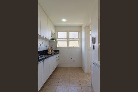 Apartamento à venda com 88m², 2 quartos e 1 vagaCozinha