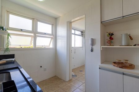 Apartamento à venda com 88m², 2 quartos e 1 vagaCozinha