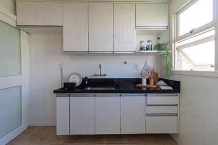 Apartamento à venda com 88m², 2 quartos e 1 vagaCozinha
