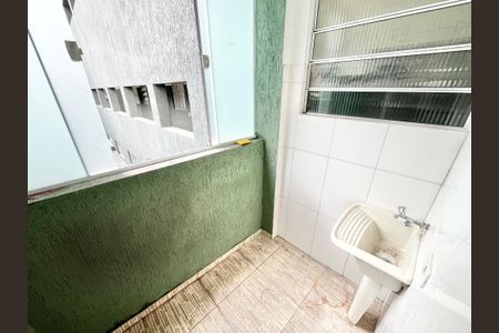 Studio para alugar com 30m², 1 quarto e sem vaga Studio para alugar com 30m², 1 quarto e sem vagaÁrea de Serviço