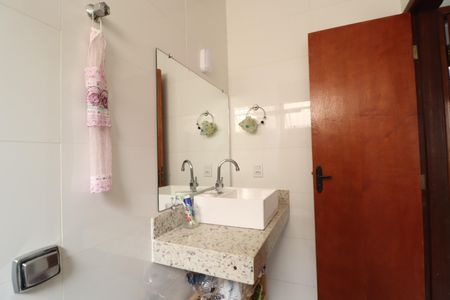 Casa para alugar com 180m², 3 quartos e 2 vagasBanheiro do Quarto 3