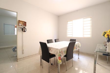 Casa para alugar com 180m², 3 quartos e 2 vagasSala de Jantar