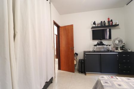 Casa para alugar com 180m², 3 quartos e 2 vagasQuarto 2 - Suíte