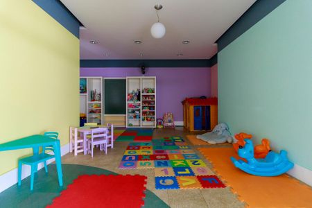 Apartamento para alugar com 119m², 3 quartos e 2 vagas Apartamento para alugar com 119m², 3 quartos e 2 vagasBrinquedoteca