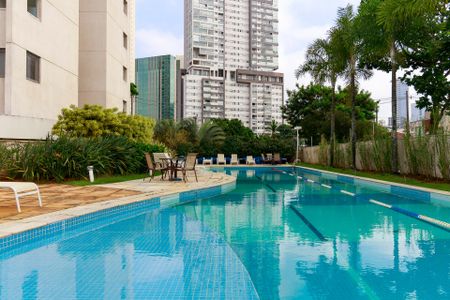 Apartamento para alugar com 119m², 3 quartos e 2 vagas Apartamento para alugar com 119m², 3 quartos e 2 vagasPiscina