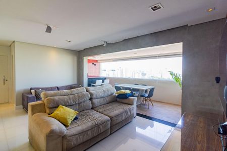 Apartamento para alugar com 119m², 3 quartos e 2 vagas Apartamento para alugar com 119m², 3 quartos e 2 vagasSala de estar