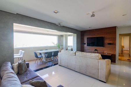 Apartamento para alugar com 119m², 3 quartos e 2 vagas Apartamento para alugar com 119m², 3 quartos e 2 vagasSala de estar
