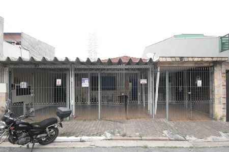 Casa para alugar com 250m², 4 quartos e 3 vagasFachada