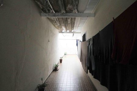 Casa para alugar com 250m², 4 quartos e 3 vagasCorredor