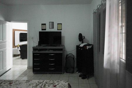 Casa para alugar com 250m², 4 quartos e 3 vagasQuarto