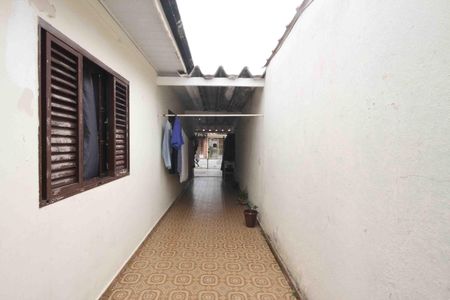 Casa para alugar com 250m², 4 quartos e 3 vagasCorredor