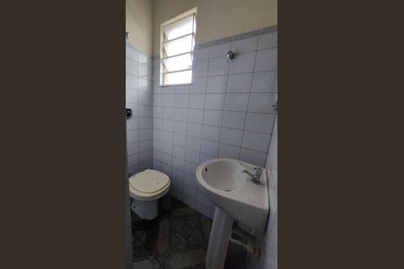 Casa para alugar com 120m², 3 quartos e 1 vagaBanheiro