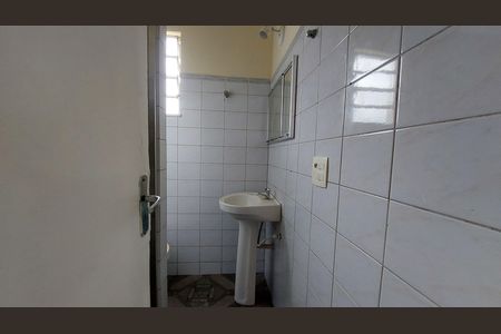 Casa para alugar com 120m², 3 quartos e 1 vagaBanheiro