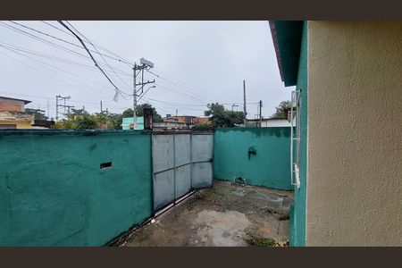 Quintal de casa para alugar com 3 quartos, 120m² em Cabuçu, Nova Iguaçu