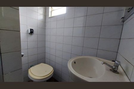 Banheiro de casa para alugar com 3 quartos, 120m² em Cabuçu, Nova Iguaçu