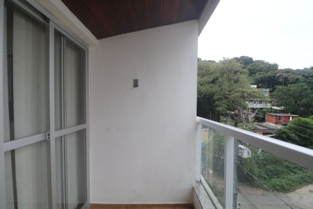 Apartamento para alugar com 160m², 3 quartos e 1 vagaVaranda