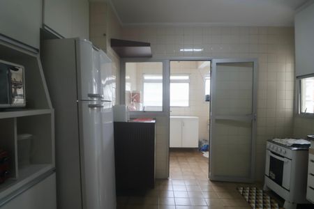 Apartamento para alugar com 160m², 3 quartos e 1 vagaCozinha