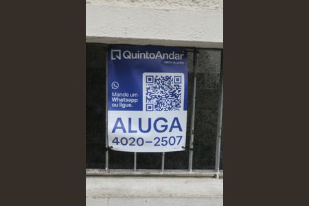 Apartamento para alugar com 55m², 2 quartos e sem vagafoto da placa