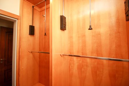 Apartamento à venda com 300m², 5 quartos e 5 vagasCloset  2