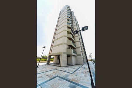 Apartamento à venda com 300m², 5 quartos e 5 vagasFachada